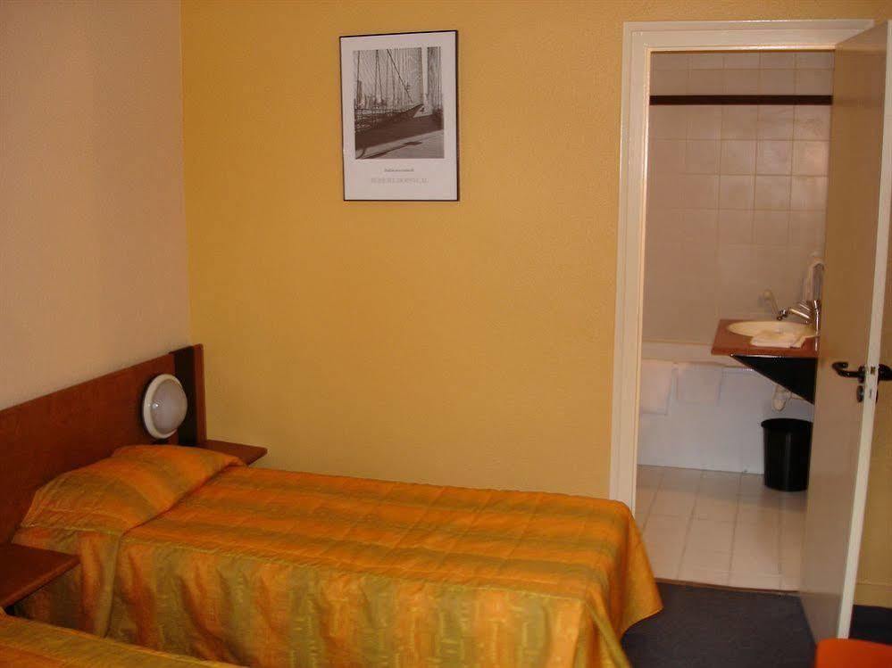 Ibis Styles Chambery Centre Gare Hotel Екстериор снимка