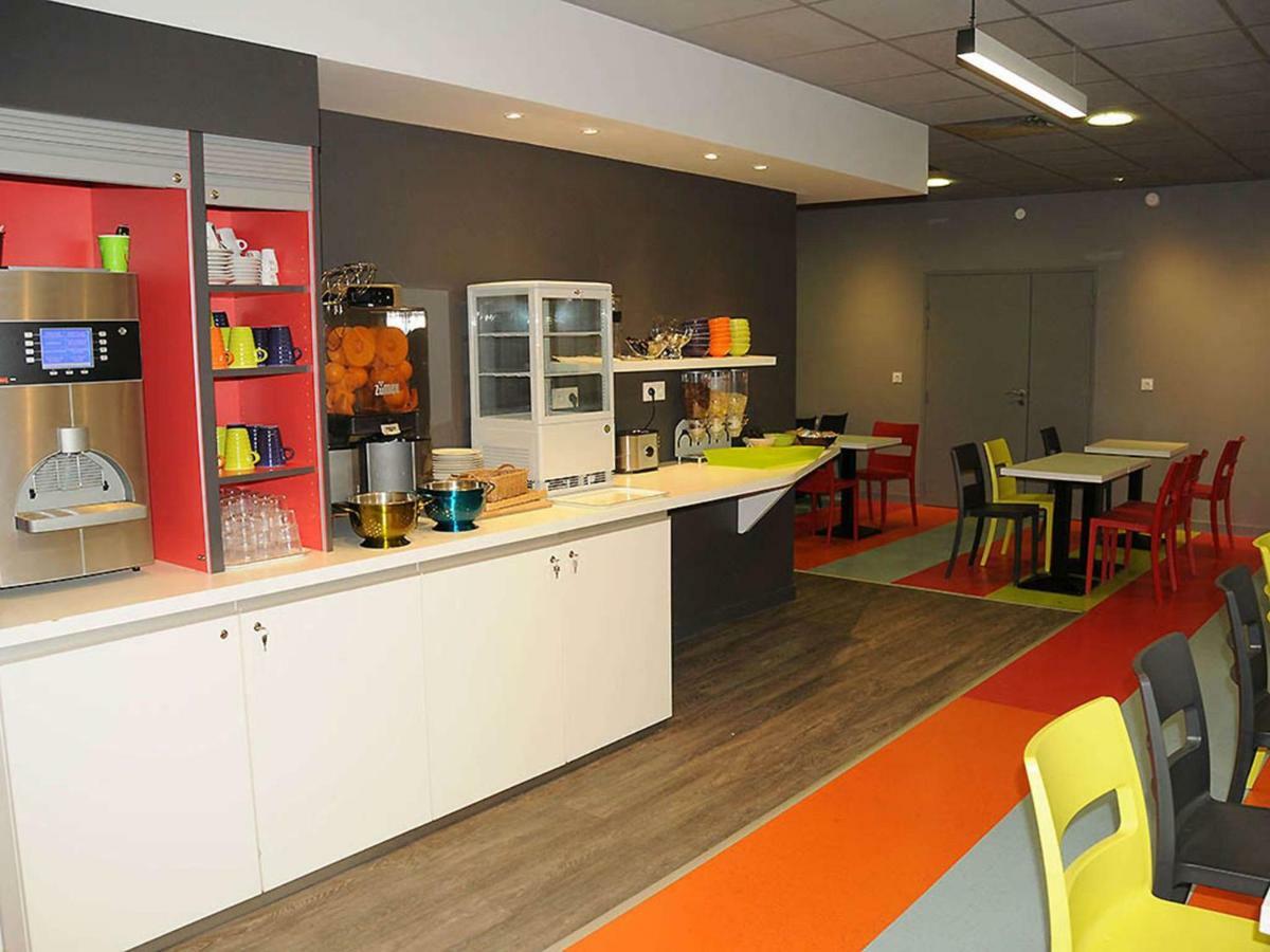 Ibis Styles Chambery Centre Gare Hotel Екстериор снимка